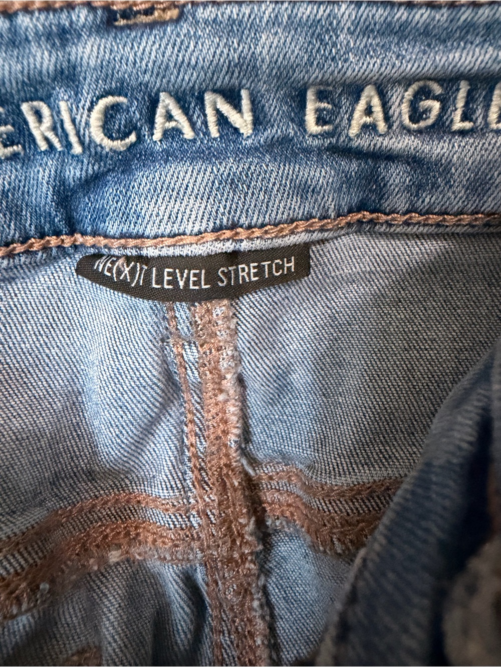 American Eagle Outfitters Light Blue Skinny Jeans - Picture 2 of 3